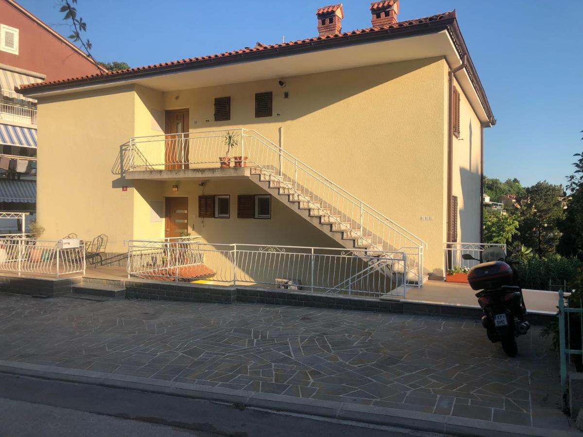 Apartment Cvetka Portoroz Bagian luar foto